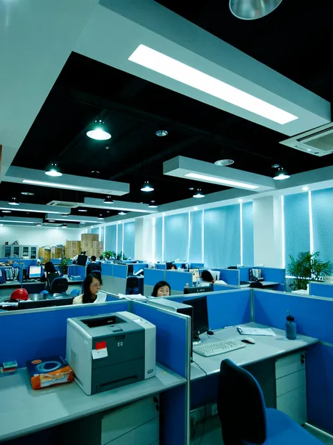 Offices & Corporate Workplaces — commercial cleaning
